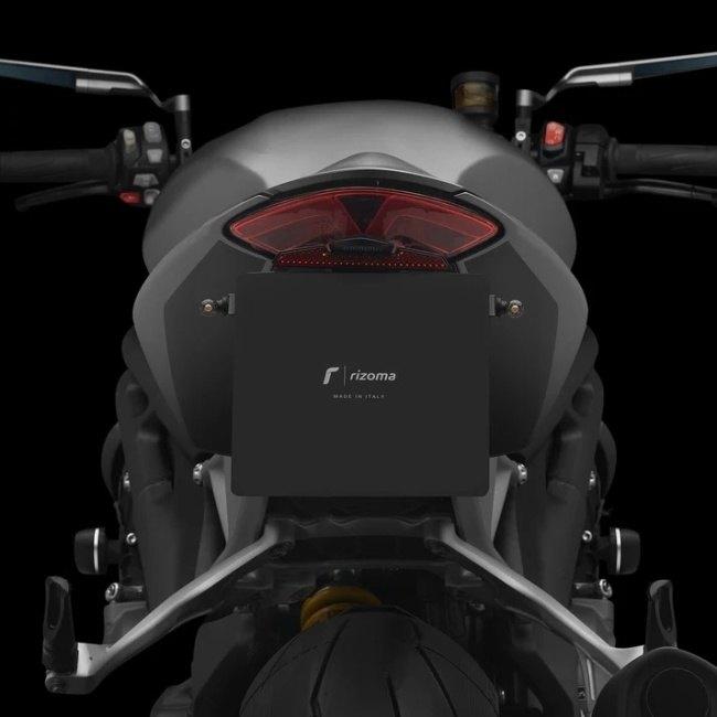 rizoma - リゾマ Fox license plate support kit Speed Triple 1200 RR Bond Edition Breitling RS RX TRIUMPH トライアンフ フェンダーレスキット 飾りつけ