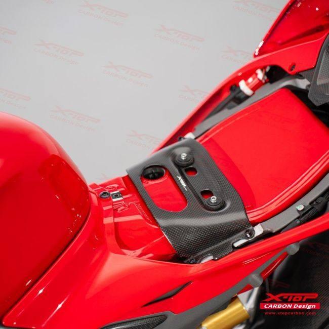 X-TOP エックストップ シートブラケット PANIGALE V4 DUCATI ドゥカティ その他外装オプション・補修部品 外装_4