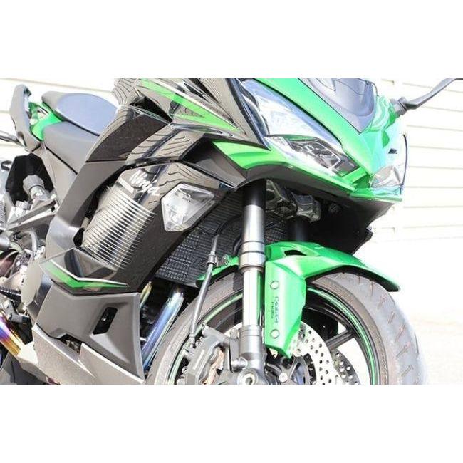 r’s gear アールズギア ラジエターコアガード カラー：ブラック / タイプ：ラージロゴ Ninja1000SX Ninja1100SX Z900RS CAFE SE Z900 KAWASAKI カワサキ_3