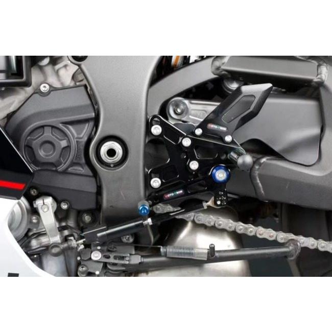 MOTO-TRON RACING モトトロンレーシング バックステップキット カラー：ブラック-ブルー ZX-10R KAWASAKI カワサキ バックステップ ステップ 足回り_1