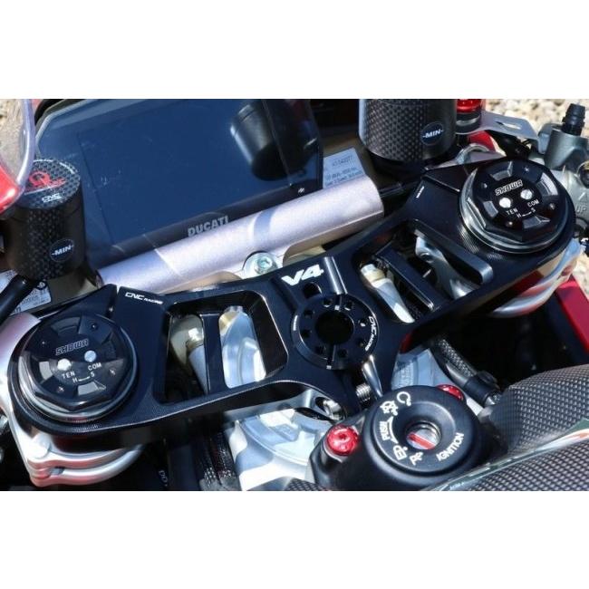 CNC Racing シーエヌシーレーシング トリプルクランプ トリプルツリー・ステム・アンダーブラケット ハンドルの画像
