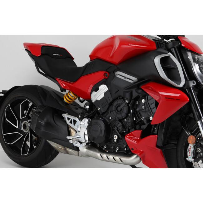 AELLA アエラ ライディングステップキット(DUCATI DIAVEL V4) カラー：ブラック Diavel V4 DUCATI ドゥカティ バックステップ ステップ 足回り_7
