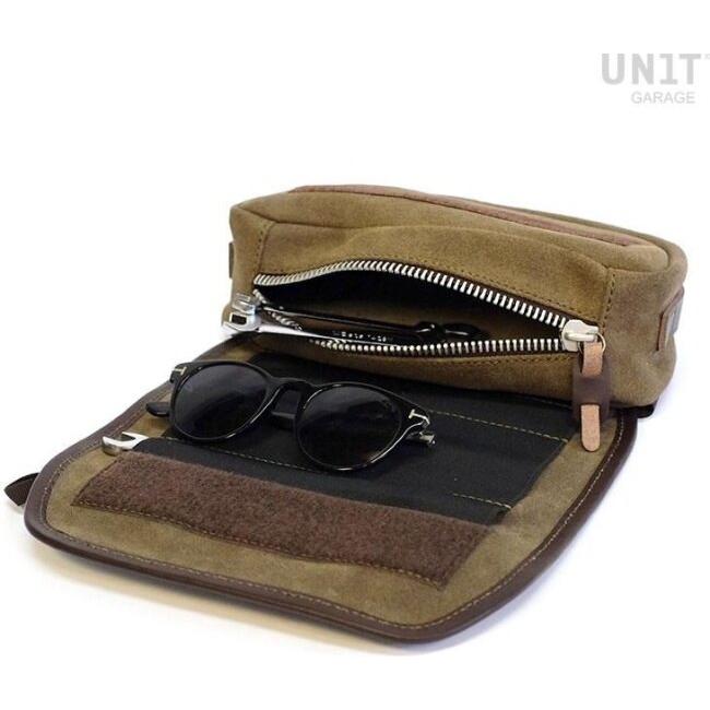 UNIT GARAGE ユニットガレージ Unit Garage Fezzan Messenger Bag Crust leather， JetBlack | U042-JetBlack ショルダーバッグ バッグの画像