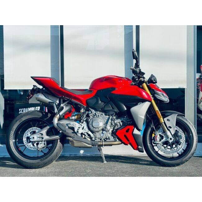 de LIGHT（ディライト） フェンダーレスキット Panigale V2
