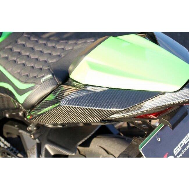 SPEEDRA スピードラ テールサイドカバー ドライカーボン タイプ：フォージドカーボン(艶消し) ZX-10RR ZX-10R KAWASAKI カワサキ サイドカウル・サイドカバー | SPEEDRA | 02