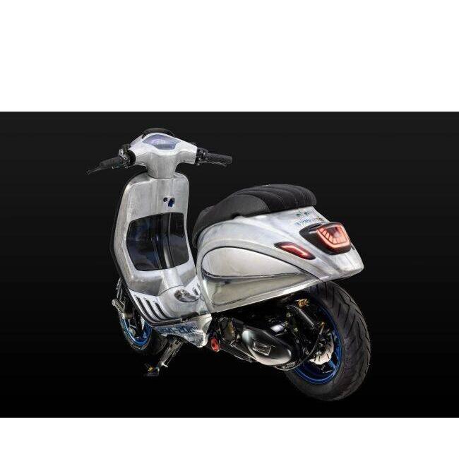 SIP Scootershop エスアイピー スクーターショップ 【SIP STYLE】 グローブボックスドア 673618 Vespa ベスパ その他スクーター外装 カウル関連 外装_6