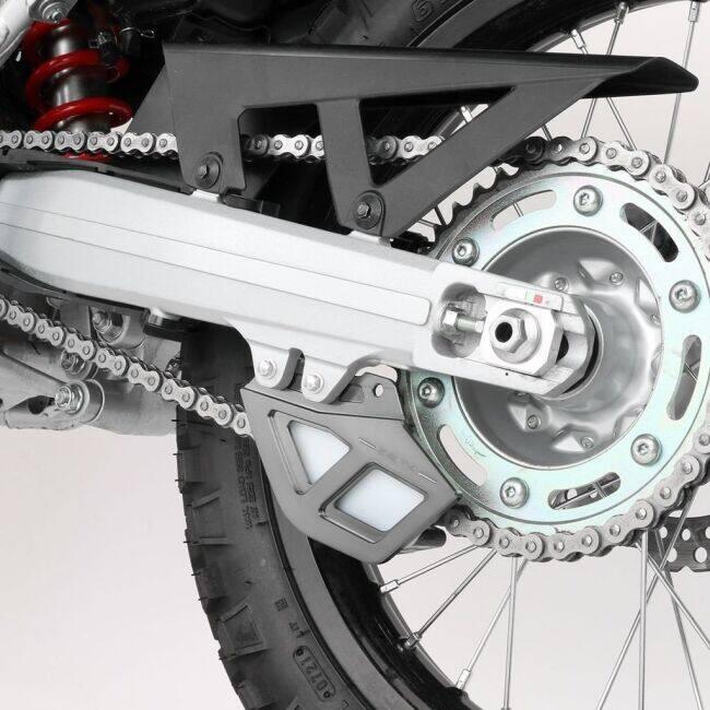 ZETA RACING ジータ レーシング チェーンガードブレース CRF250L