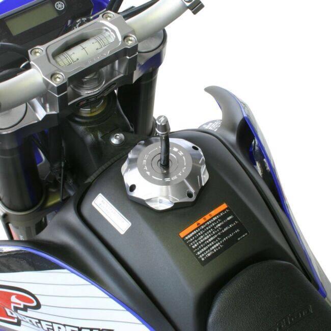 ZETA RACING ジータ レーシング ガスキャップ トレール用 カラー