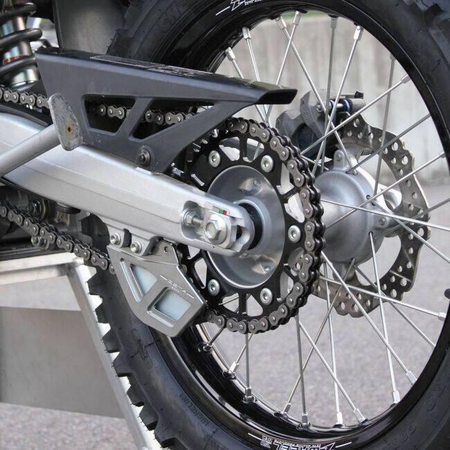 DRC ディーアールシー デュラ リアスプロケット 丁数：42T XR250R