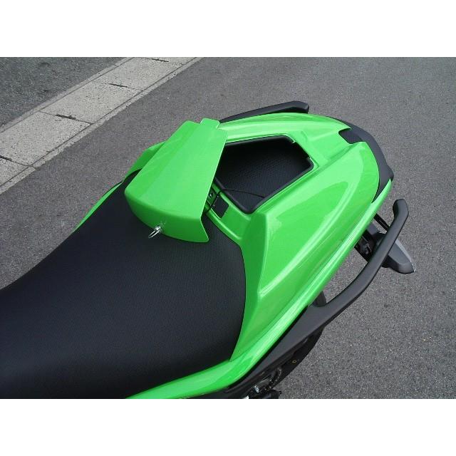 PLEASURE プレジャー シングルシートシェル カラー：メタリックスパークブラック NINJA 400R［ニンジャ] ER-6f KAWASAKI カワサキ シングルシートカウル 外装