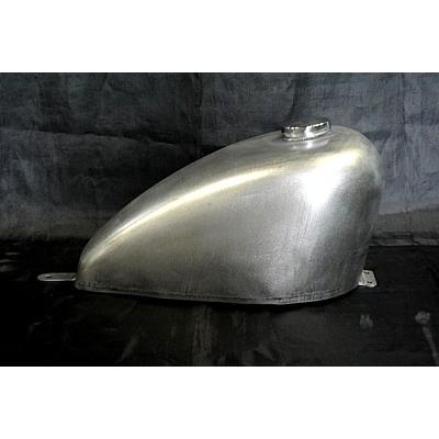 部品屋K&W ハイマウント スポーツスタータンク ドラッグスター400