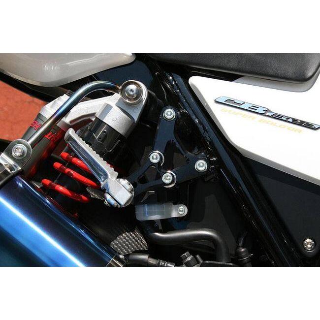 STRIKER ストライカー スペシャルタンデムキット CB1300SF CB1300SB HONDA ホンダ タンデムステップ・タンデムブラケット ステップ 足回り | STRIKER | 02