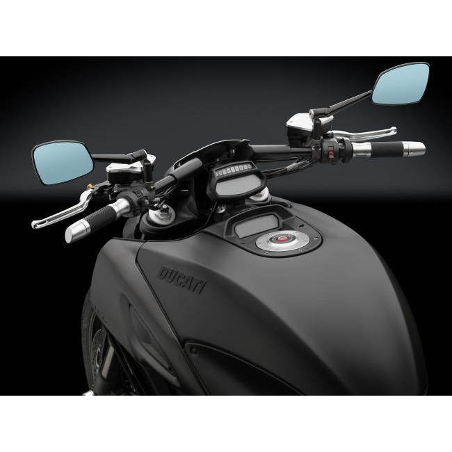 rizoma リゾマ クラッチフルードタンクキャップ カラー：ゴールド Diavel 1200 Carbon XDiavel 1262 Black Star Dark S DUCATI ドゥカティ 外装の画像