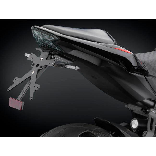 rizoma リゾマ ライセンスプレートサポートキット(フェンダーレスキット) Z 800 KAWASAKI カワサキ ナンバープレートホルダー 外装の画像