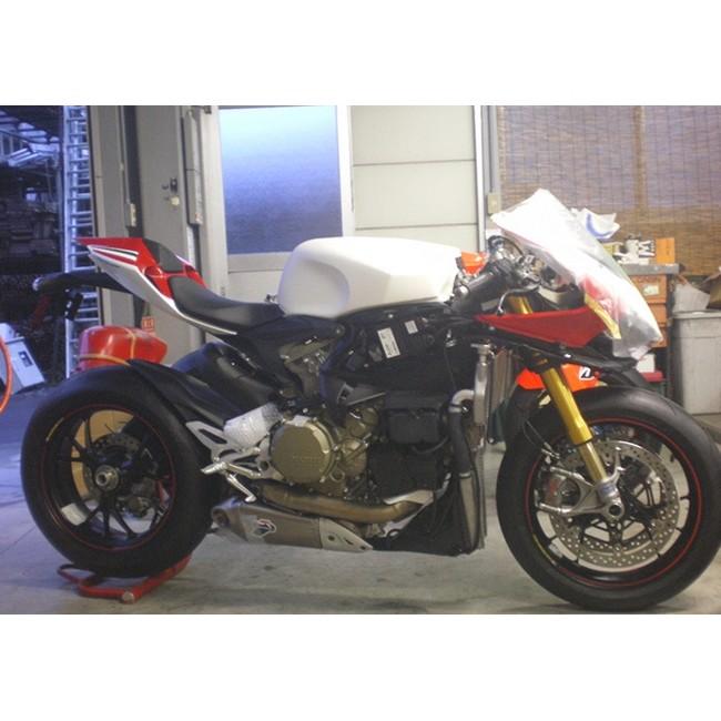［即日発送］ Beater Beater:ビーター アルミタンク タイプ：オイルキャッチタンク増設仕様 Panigale [パニガーレ] 【WSO2651619543】(96525円)