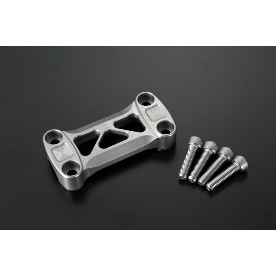 K-FACTORY ケイファクトリー ハンドルクランプキット カラー：シルバー Z250 KAWASAKI カワサキ ハンドルポスト・ハンドルライザー ハンドル周辺パーツ