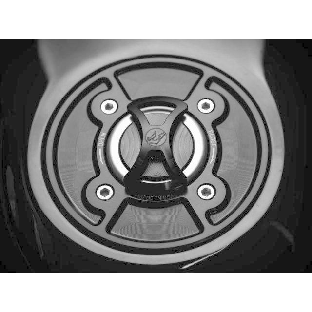 DRIVEN ドリブン D-Axisフュエルキャップ カラー：ブラック YZF-R6