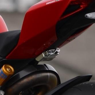 AGRAS アグラス ヘルメットホルダー アルミステー/カラー：ブラック / ヘルメットロック/カラー：メッキ Panigale [パニガーレ] DUCATI ドゥカティ ヘルメット