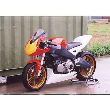 KDCサービス ケイディーシーサービス レースシートカウル カラー：白ゲル FIREBOLT XB12R [ファイアーボルト] XB9R BUELL ビューエル カウル関連 外装 | ブランド登録なし | 02