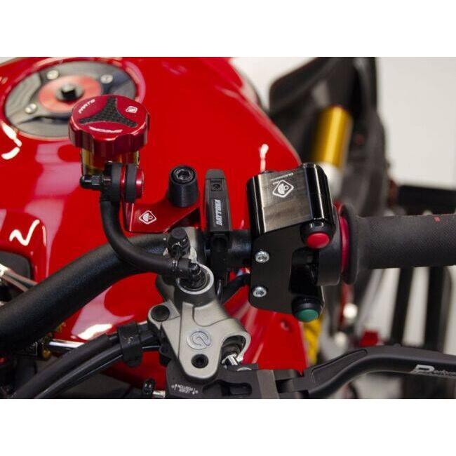 DUCABIKE (DBK) ドゥカバイク (ディービーケー) フルードタンクキャップ カラー：レッド DUCATI ドゥカティ KTM MOTOGUZZI モトグッチ ブレーキの画像