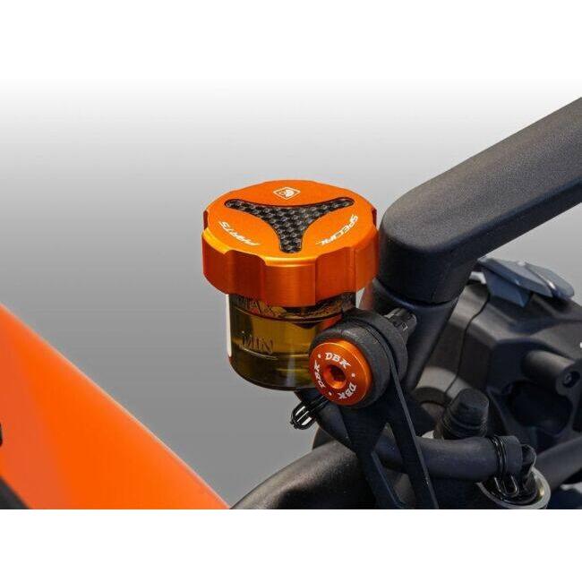 DUCABIKE (DBK) ドゥカバイク (ディービーケー) フルードタンクキャップ カラー：レッド DUCATI ドゥカティ KTM MOTOGUZZI モトグッチ ブレーキの画像