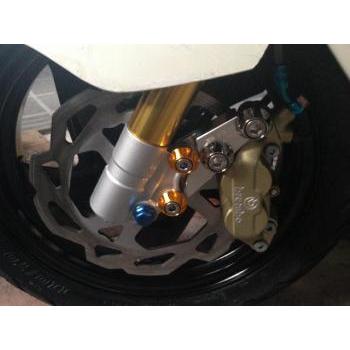 KN企画 ケイエヌキカク 4POTキャリパーサポート 220mm ディスク用 カラー：ゴールド キャリパーサポート・ブラケット ブレーキ | KN企画 | 01
