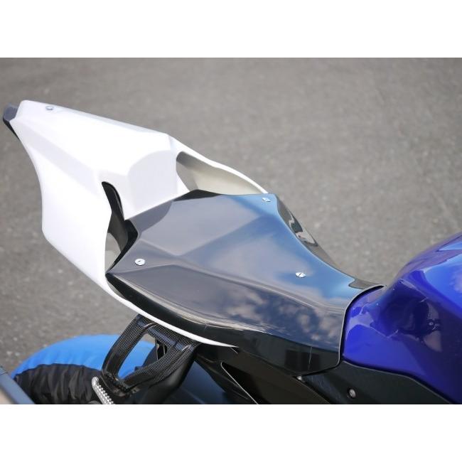 EIGHT(才谷屋) エイト(サイタニヤ) シングルシート／レース シート高15mmアップ / シートカウルカラー：白ゲル YZF-R1 YAMAHA ヤマハ シングルシートカウル | ブランド登録なし | 01