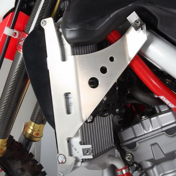 AXP RACING エーエックスピーレーシング ラジエターガード CRF250L CRF250M HONDA ホンダ ラジエーターコアガード・オイルクーラーコアガード 冷却関連の画像