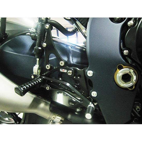 Robby Moto Engineering ロビーモトエンジニアリング バックステップ スタンダードモデル 逆チェンジ専用 カラー：ブラック GSX-R750 GSX-R600 SUZUKI スズキの画像