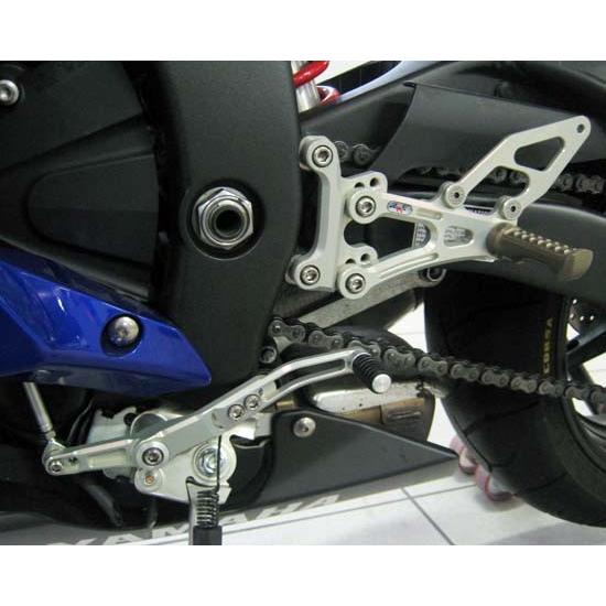 Robby Moto Engineering ロビーモトエンジニアリング バックステップ EVO [エボ] モデル カラー：シルバー YZF-R6 YAMAHA ヤマハ ステップ 足回りの画像
