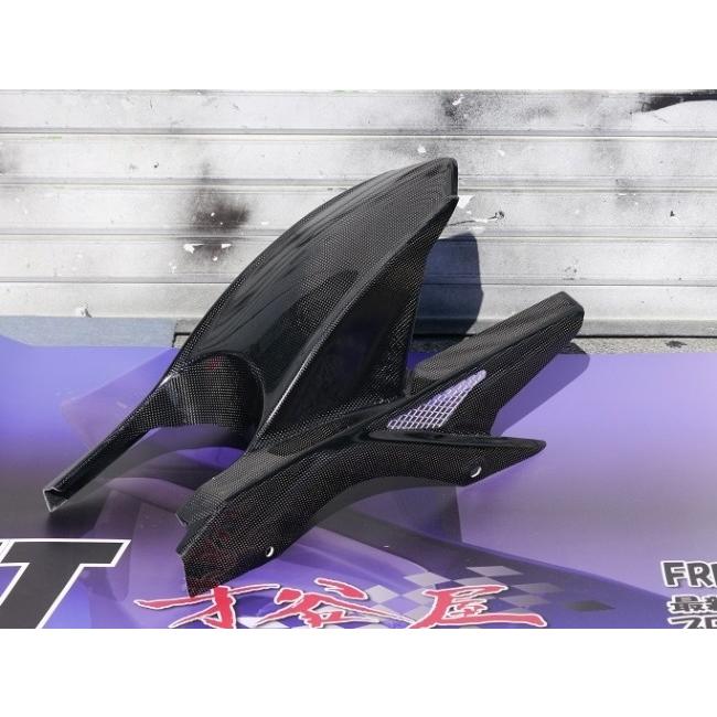 EIGHT(才谷屋) エイト(サイタニヤ) リアフェンダー 素材：カーボン平織 YZF-R25 YZF-R3 YAMAHA ヤマハ フェンダー関連 外装の画像