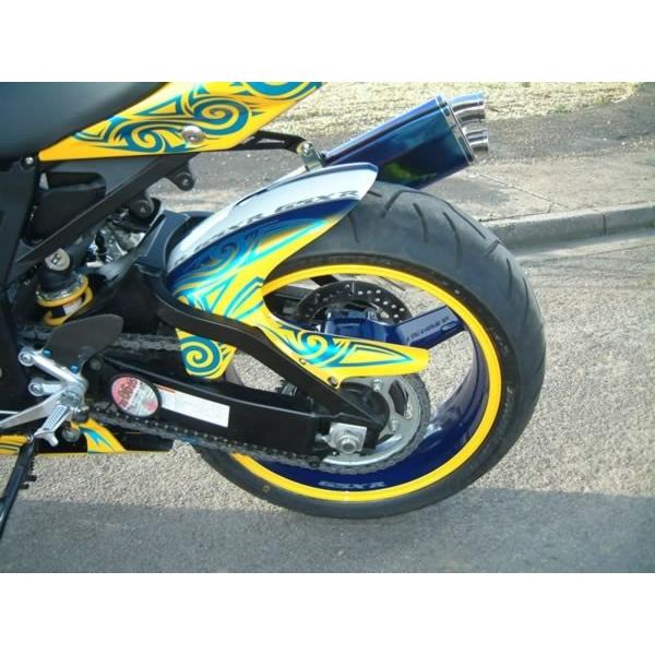 PYRAMID PLASTICS - Pyramid Plastics 金字塔可塑性物質 後押しどろ除け(HUGGER) 色つや：BLACK GSXR600 SUZUKI スズキ 後押しどろ除け どろ除けかかわり合い 飾りつけ 車、バイク、自転車-バイク-リアフェンダー
