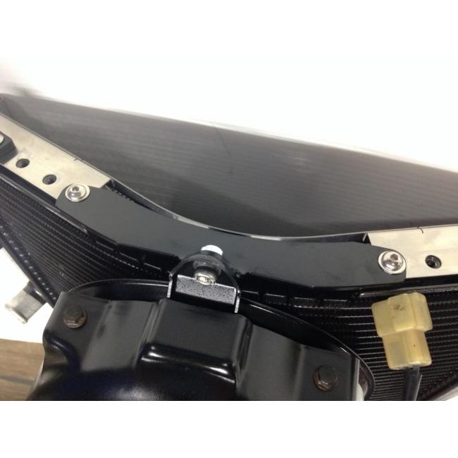 GPZ900R ラジエターステー 車高調リンク ウインカーなどなど