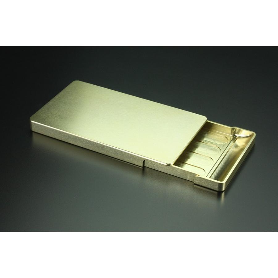 GILD design（ギルドデザイン） ジュラルミン削り出し名刺入れ