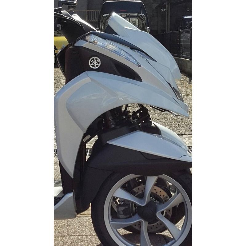 KOTANI MOTORS コタニモータース TRICITY用デビルサイドカウル タイプ：125cc ブルーイッシュホワイトカクテル1 (ホワイト) TRICITY 155 125 Tricity155 外装の画像