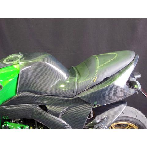 A-TECH（エーテック） タンクカバー タイプR 素材：FRP／白(FW) Z125