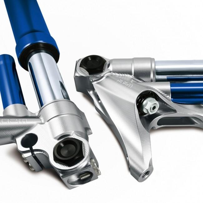 R.P.M R.P.M:アールピーエム Cygnus-X／BWS125用 倒立フォーク カラー：ブルー BWS R CYGNUS X YAMAHA ヤマハ YAMAHA ヤマハ
