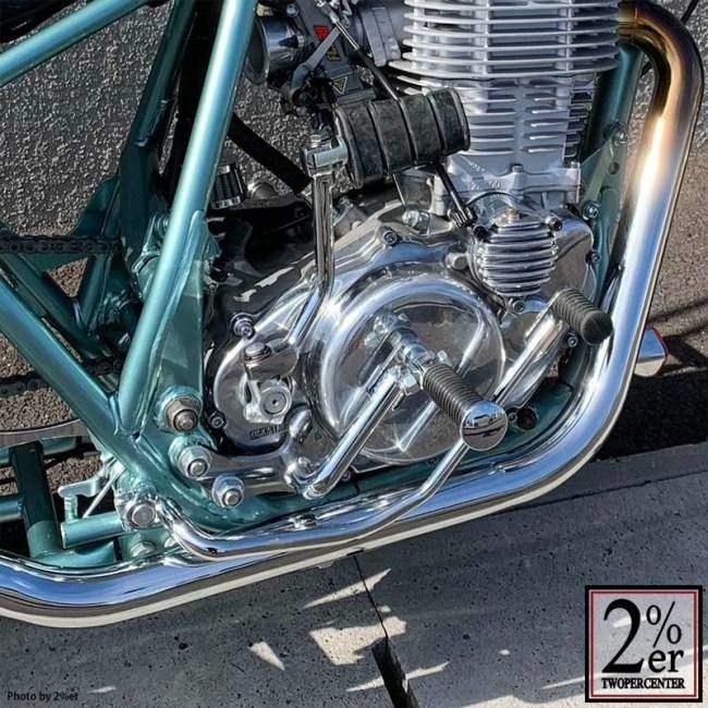新品未使用　2%er ツーパーセンター ミッドハイステップキット　SR400 SR400/500 ミッドハイステップキット クローム ボルトオン / 2