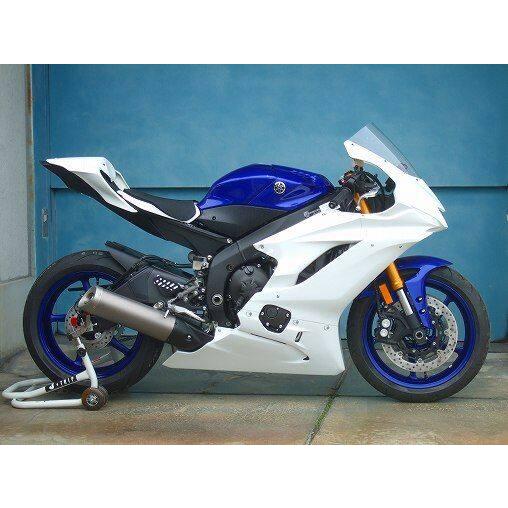 CLEVER WOLF（クレバーウルフ） フルカウル YZF-R6 YAMAHA ヤマハ