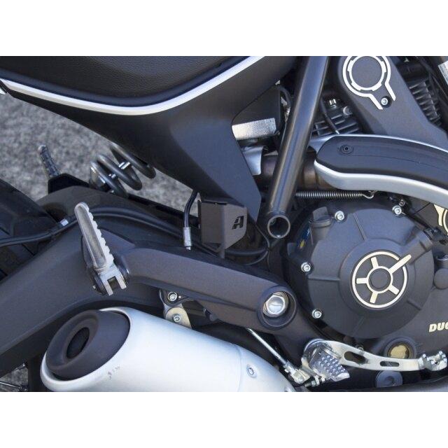 AltRider アルトライダー Rear Brake Reservoir Guard カラー：Black Scrambler DUCATI ドゥカティ マスターシリンダーガード ブレーキの画像