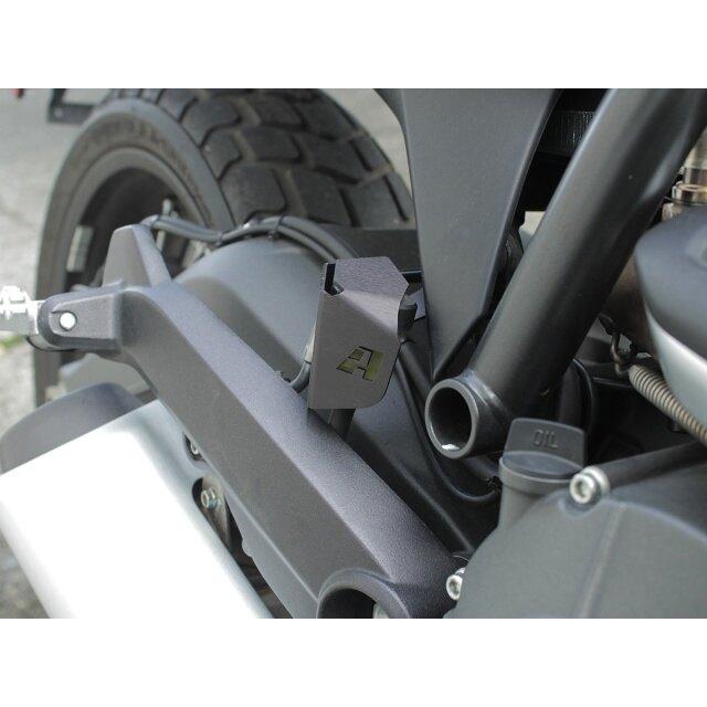 AltRider アルトライダー Rear Brake Reservoir Guard カラー：Black Scrambler DUCATI ドゥカティ マスターシリンダーガード ブレーキの画像