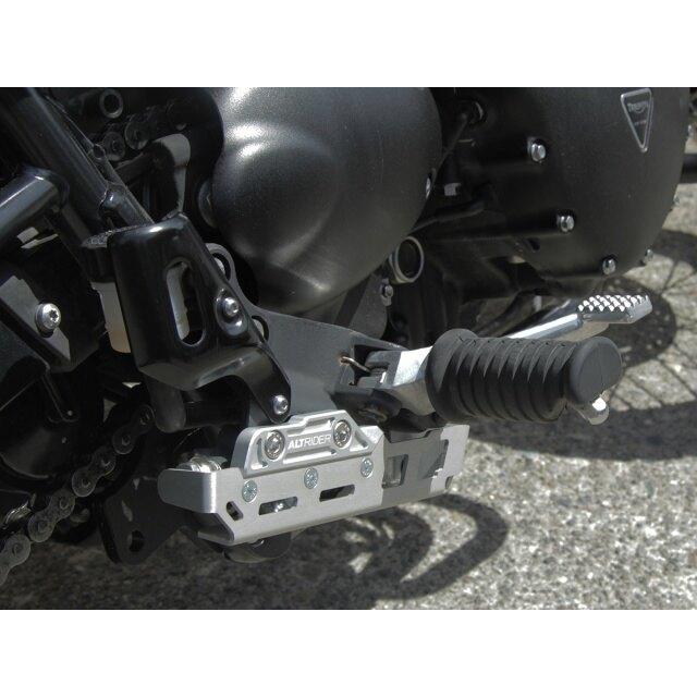 AltRider アルトライダー Rear Brake Master Cylinder Guard カラー：Silver Scrambler TRIUMPH トライアンフ マスターシリンダーガード ブレーキの画像