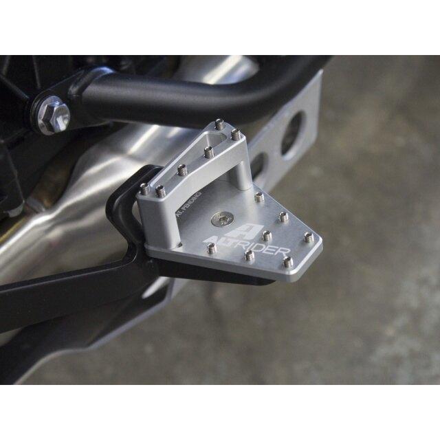 AltRider アルトライダー DualControl Brake Enlarger and 22mm Riser Kit カラー：Silver Tiger 800 1200 TRIUMPH トライアンフ ステップ 足回りの画像