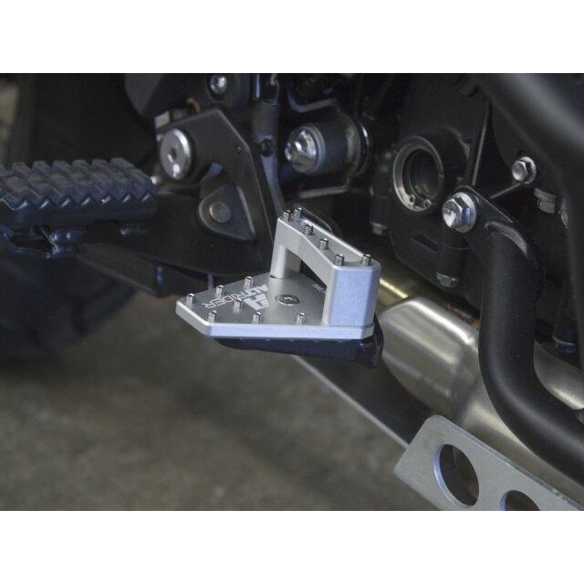 AltRider アルトライダー DualControl Brake Enlarger and 22mm Riser Kit カラー：Silver Tiger 800 1200 TRIUMPH トライアンフ ステップ 足回りの画像