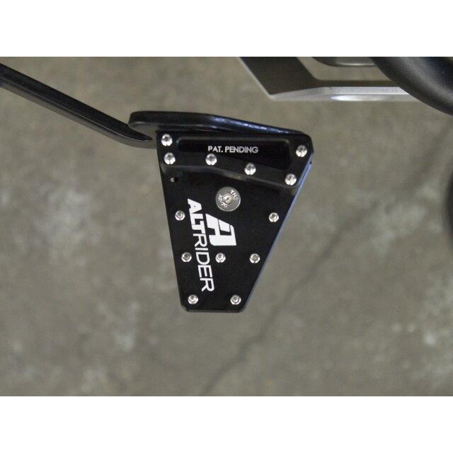 AltRider アルトライダー DualControl Brake Enlarger and 22mm Riser Kit カラー：Black Tiger 800 1200 TRIUMPH トライアンフ ステップ 足回りの画像