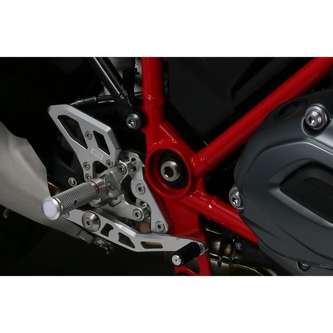 AELLA アエラ ライディングステップバーキット：丸筒タイプ カラー：ブラック R1200R R1200RS BMW ステップバー ステップ 足回りの画像