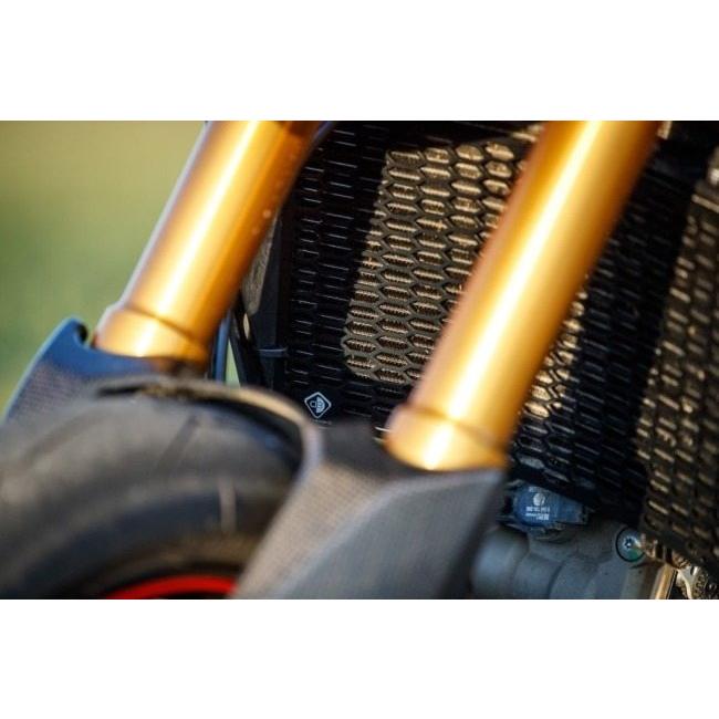DUCABIKE (DBK) ドゥカバイク (ディービーケー) ラジエーター ガード カラー：ブラック SUPERSPORT 939 950 HYPERMOTARD SP MONSTER 821 1200 S R DIAVEL 1260 | ブランド登録なし | 02
