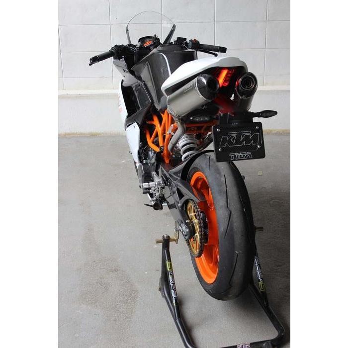 KTM RC125.250.390用の社外 アンダーカウル!　FRP TYGA製 KTM RC125.250.390用の社外 アンダーカウル!FRP TYGA製