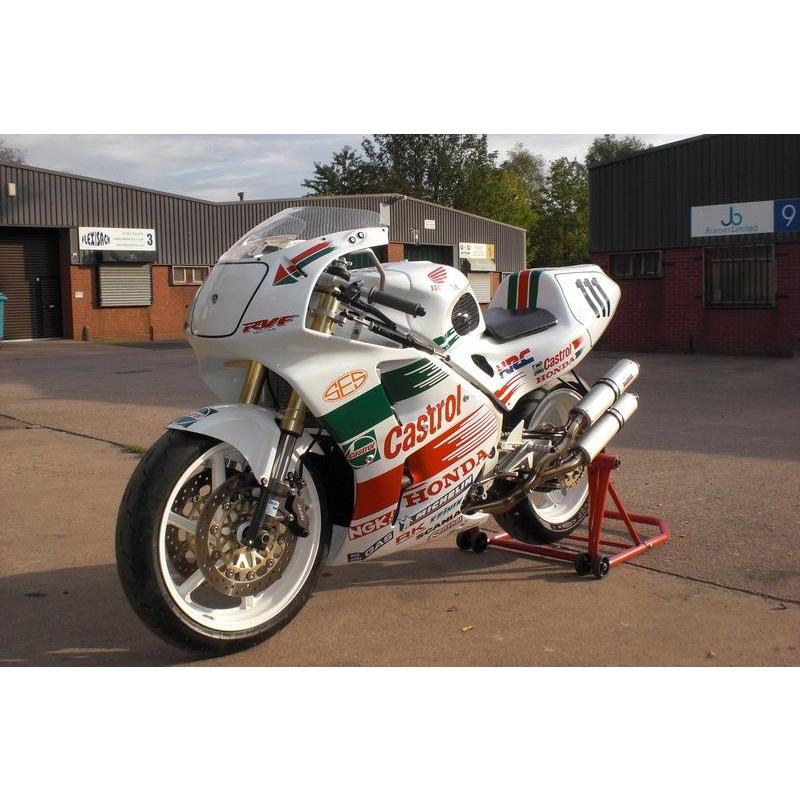 TYGA Performance（タイガパフォーマンス） シートカウル RVF400 HONDA