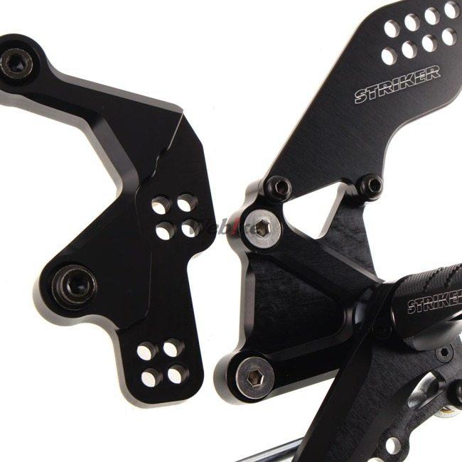 z900rs 用STRIKERバックステップ STRIKER Z900RS バックステップ関連パーツ スポーツツーリング